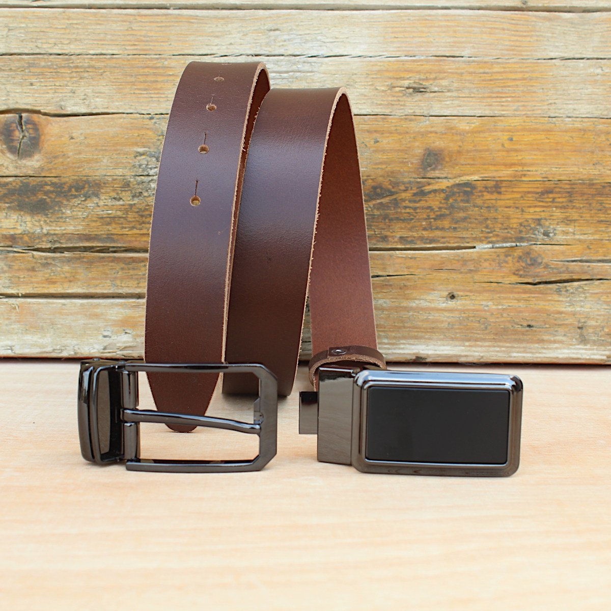 Тъмно Кафяв Колан с Две Катарами Тъмно Кафяв Колан с Две Катарами 1