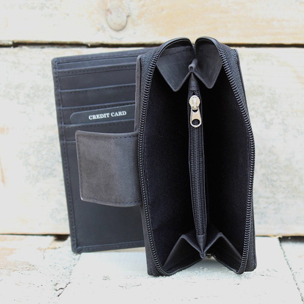 Луксозно Дамско Кожено Портмоне Луксозно Дамско Кожено Портмоне 3